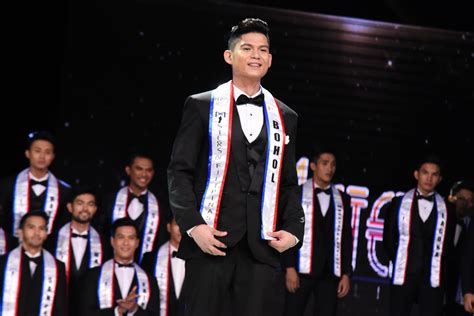 Six named Misters of Filipinas 2016 .